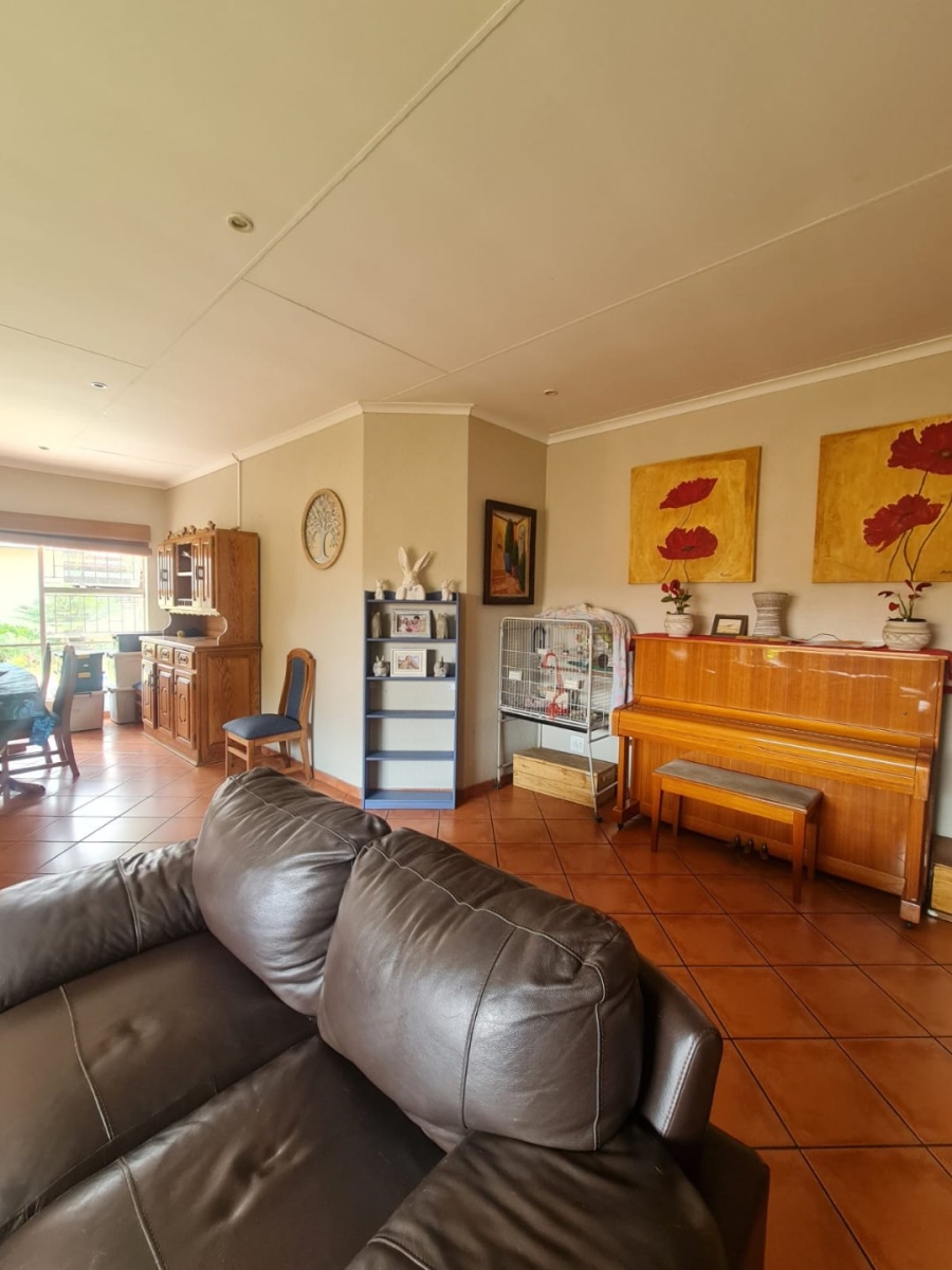3 Bedroom Property for Sale in Vaalpark Free State